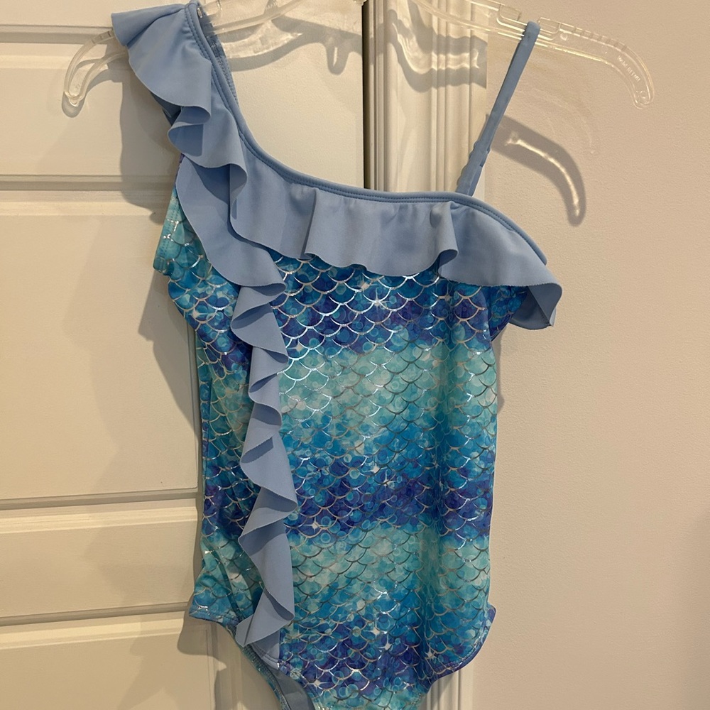 NWOT Justice Girls One Piece One Shoulder Ruffle Swimsuit
